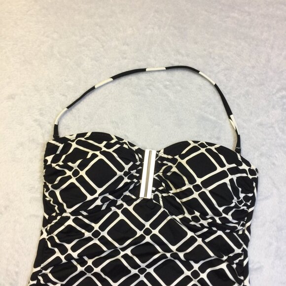 La Blanca Tankini Swimsuit Top Size 6 Womans Black White Geometric Halter Padded - Picture 4 of 9